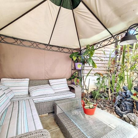 Paul Et Aliette - T3 Classe 3 Etoiles - 70M2 - Saint-Denis Exterior foto